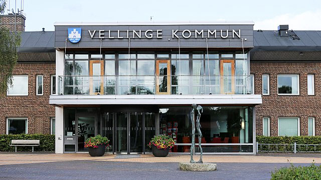 Vellinge kommunhus &#8211; foto Jorchr, wikimedia commons