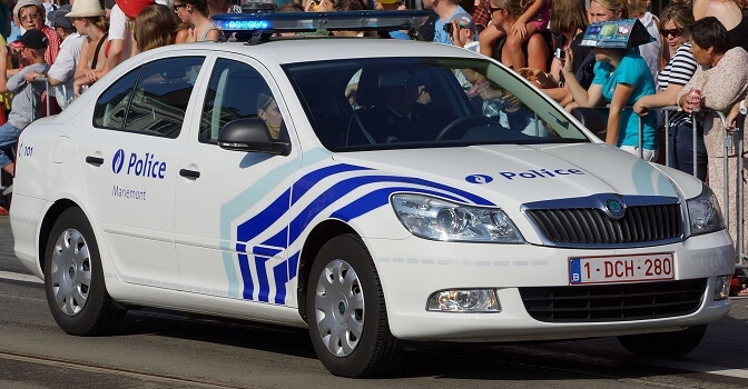 polis belgien