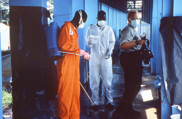 12737_PHIL_disinfection_Ebola_outbreak_1995 (1)