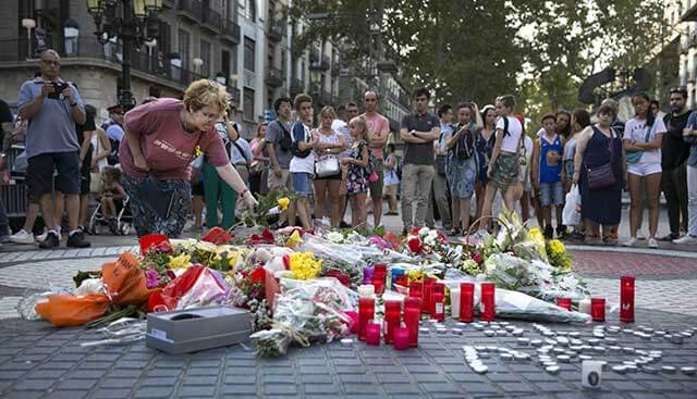 minnesceremoni-muslimsk-terror-barcelona-83773