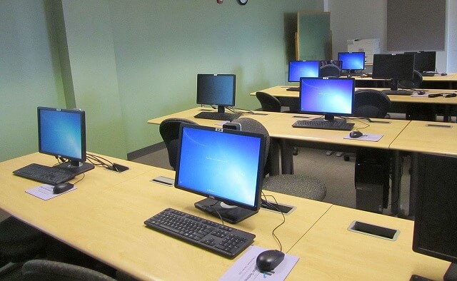 klassrum datorer skola