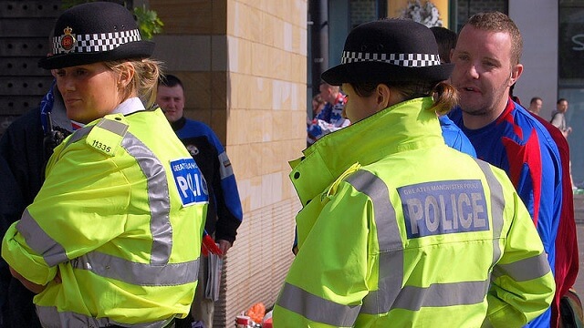 brittiska poliser storbritannien england