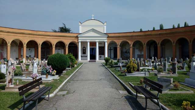 pieve-cento-cemetery