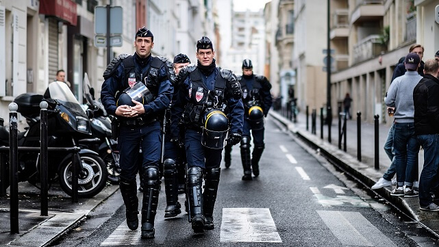 frankrike polis fransk