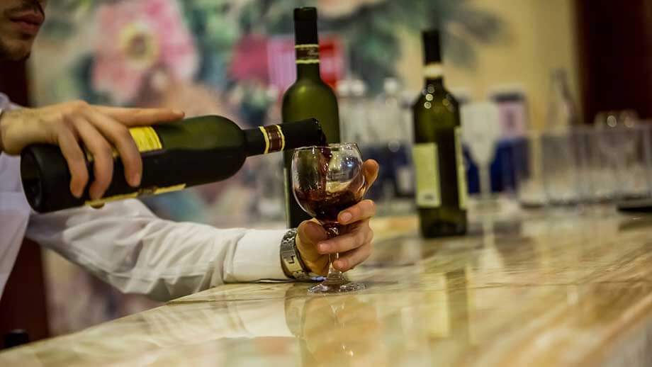 bar-vin-838834-pixabay