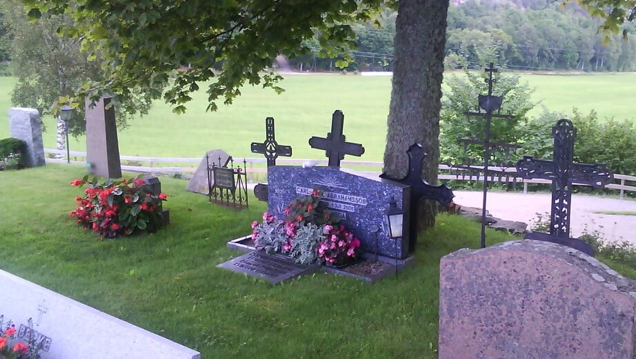 kyrkogård grav