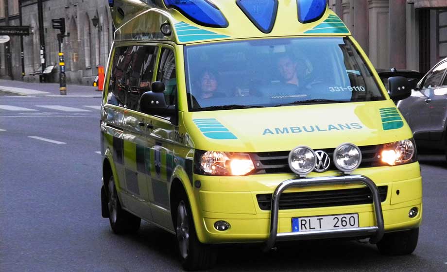ambulans-93774-flickr