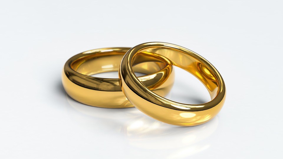 wedding-rings-3611277_960_720