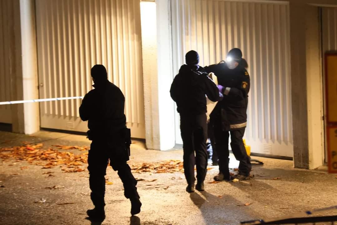 bildextra-bombd-d-mot-sr-hyllade-haval-som-kidnappade-einar-samnytt