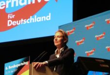 Artikelbild för artikeln: Mätning: AfD leder i Tyskland